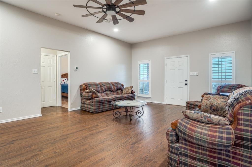 108 High Meadows Court Property Photo 4