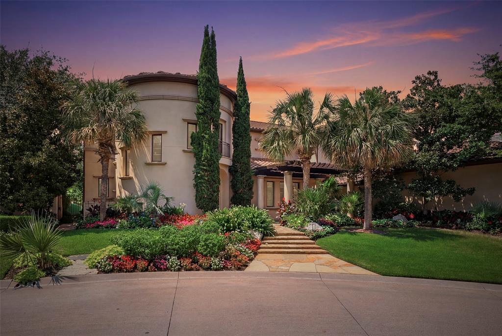 220 La Jolla Cove Property Photo 1