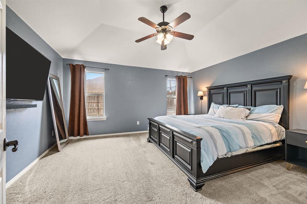 501 Kempson Court Property Photo 20