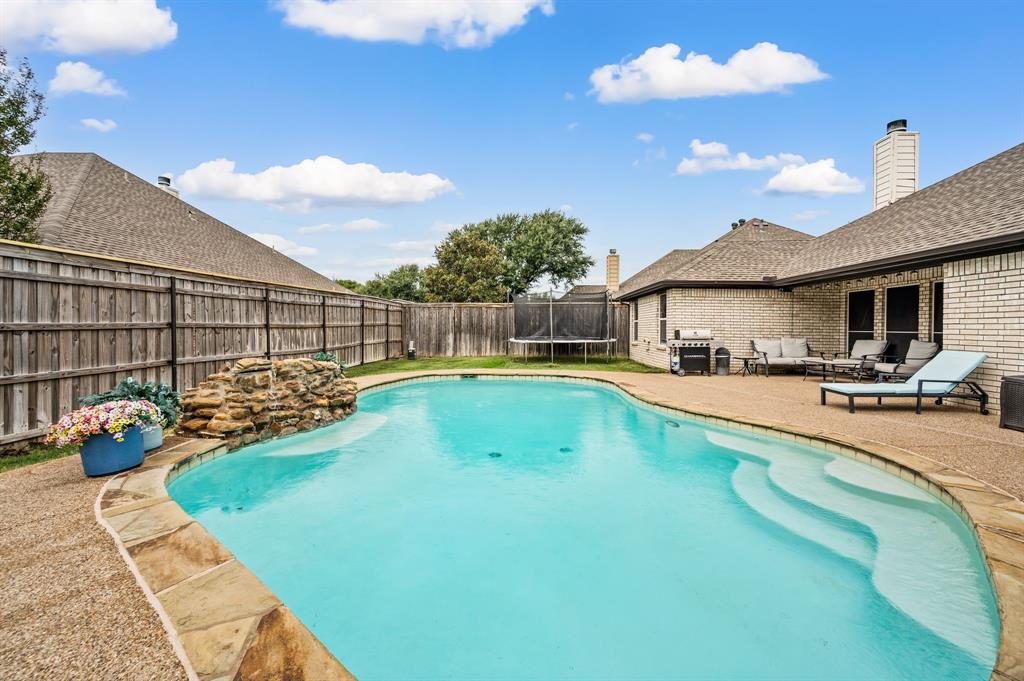 501 Kempson Court Property Photo 33