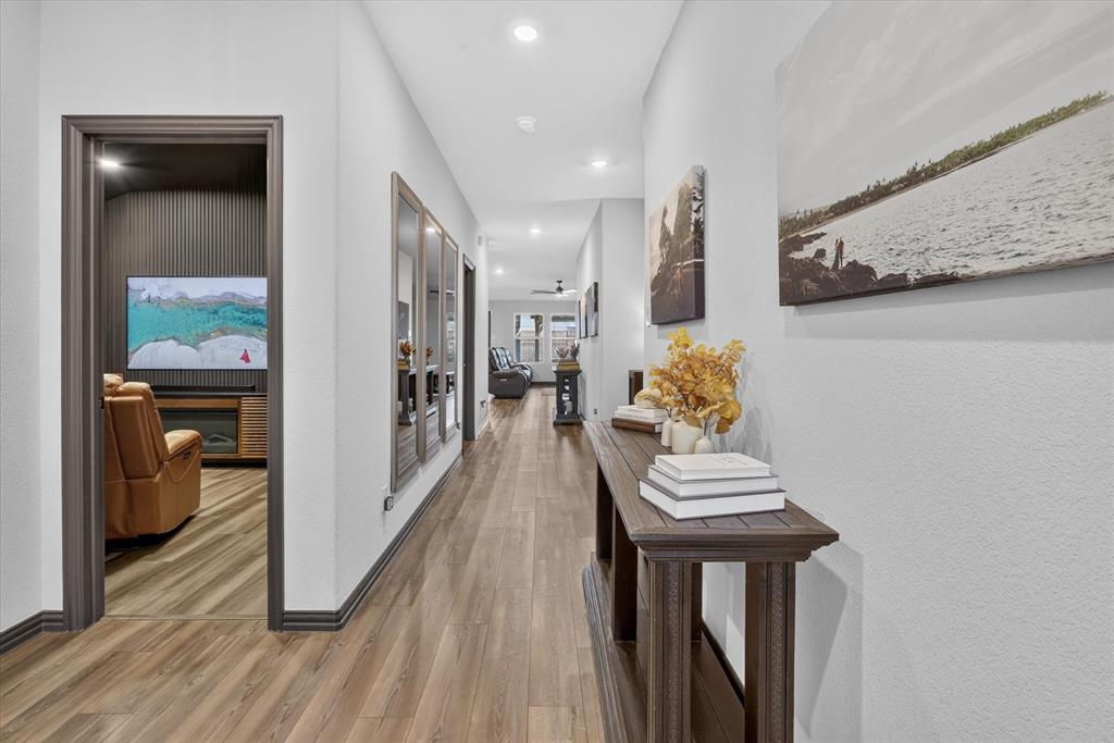 2128 Gill Star Drive Property Photo 1