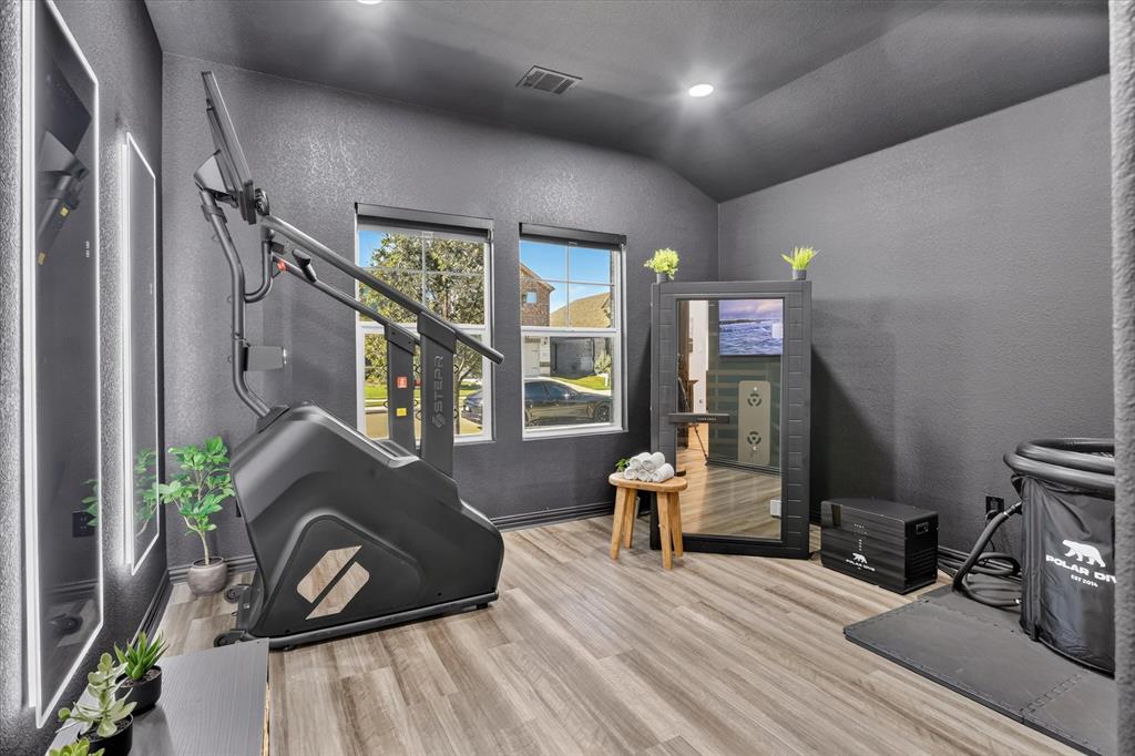 2128 Gill Star Drive Property Photo 24
