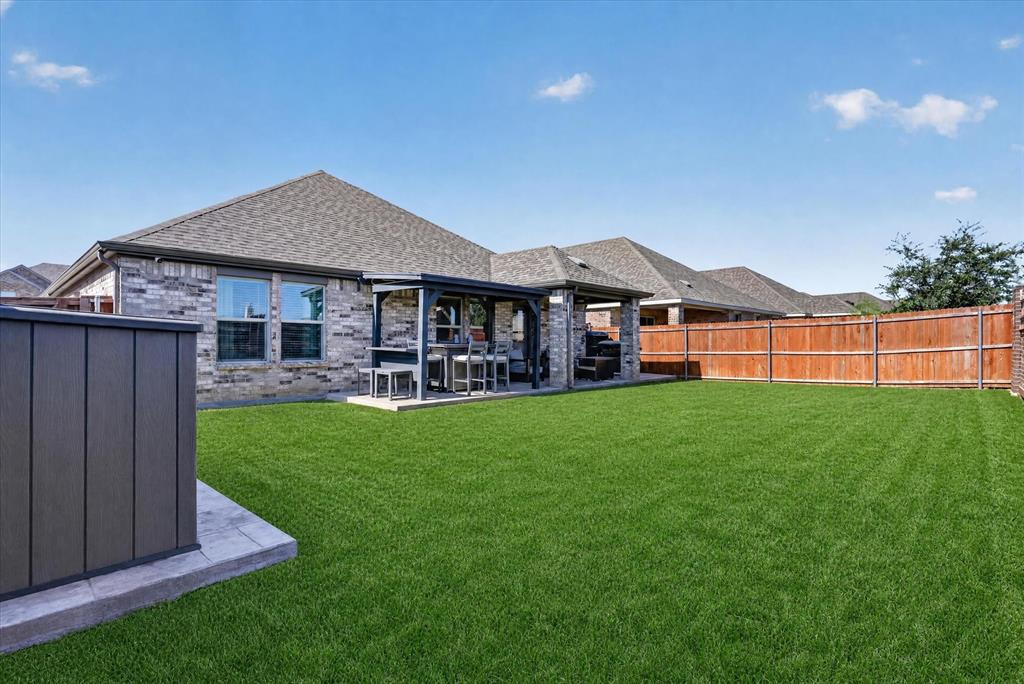 2128 Gill Star Drive Property Photo 28