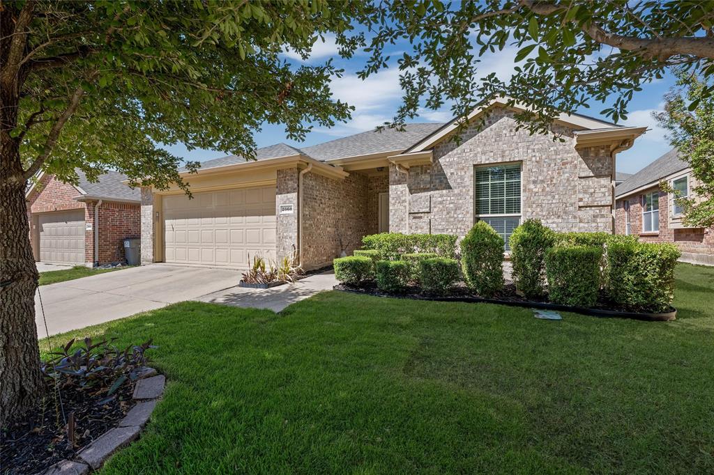 2060 Meadow Park Drive Property Photo 1