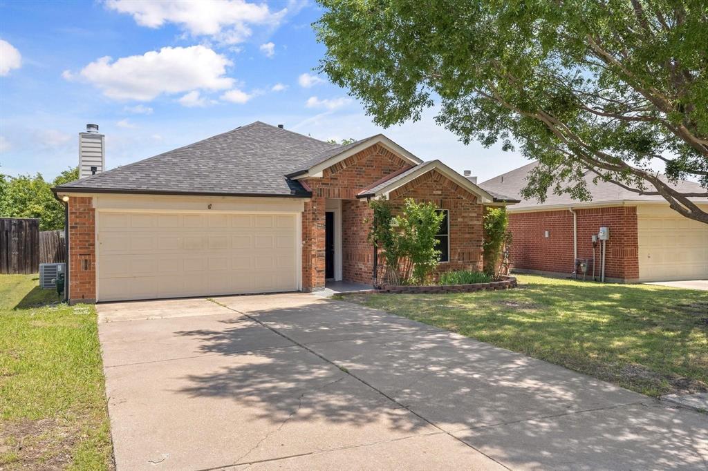 1132 Singletree Drive Property Photo 1
