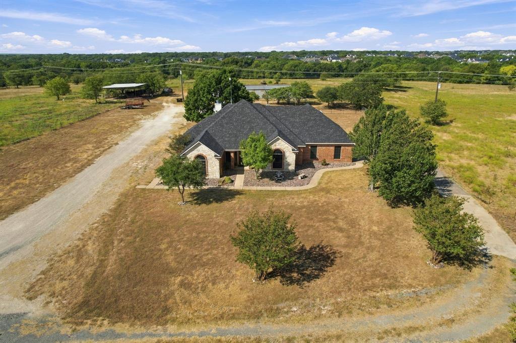 4218 Fm 66 Property Photo 1