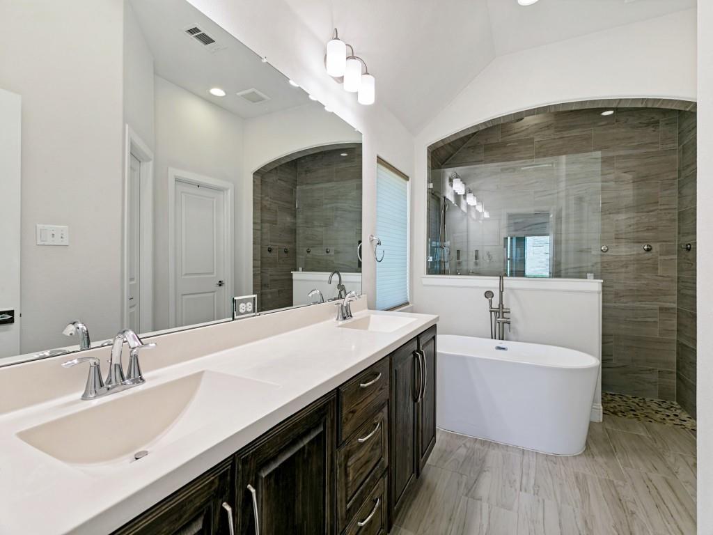 5600 Vaquero Road Property Photo 17
