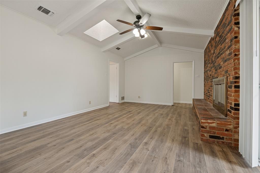 1713 Briardale Court Property Photo 9