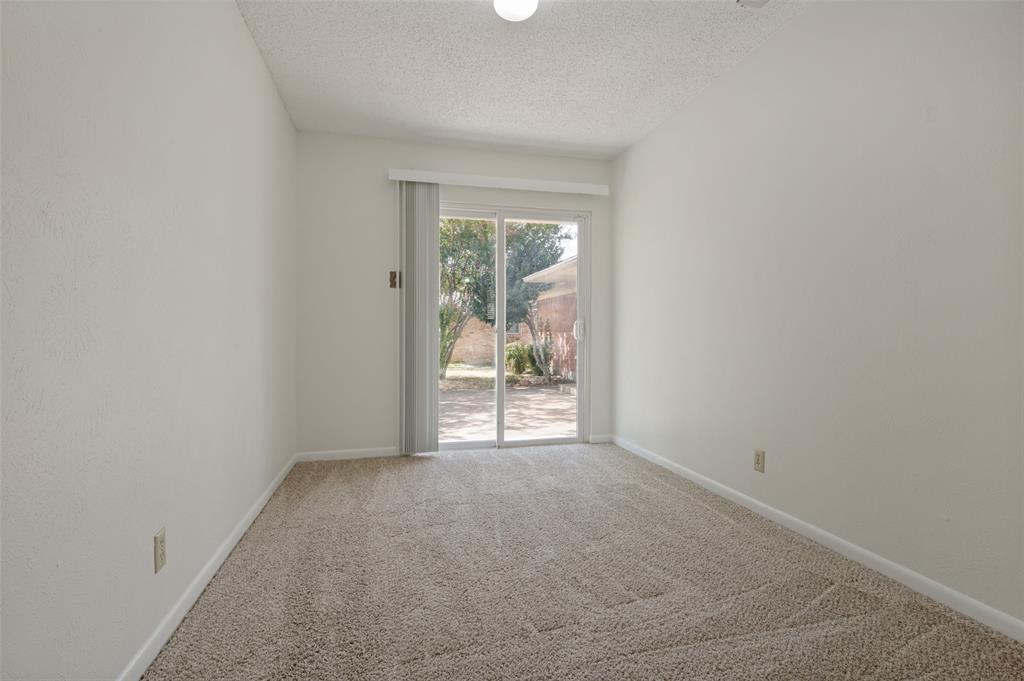 1713 Briardale Court Property Photo 16