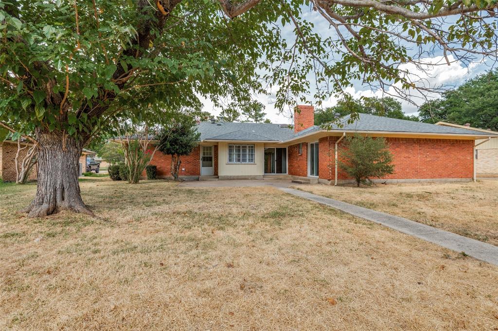 1713 Briardale Court Property Photo 21