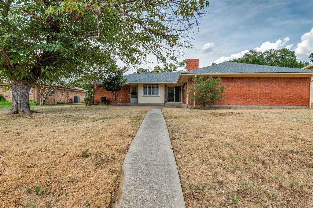 1713 Briardale Court Property Photo 22