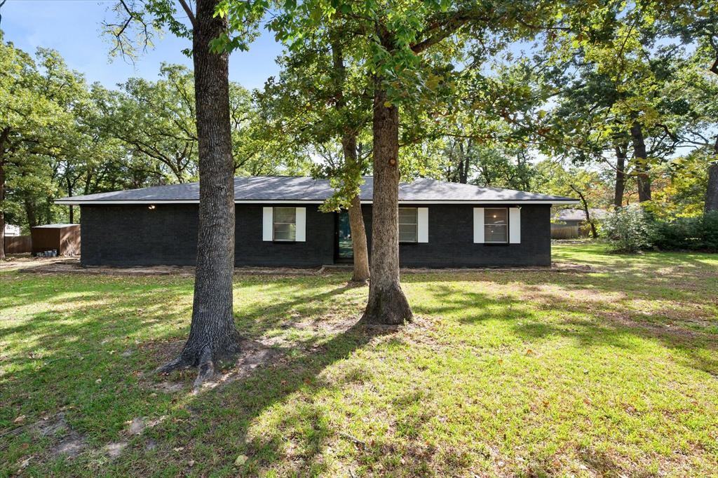 142 Mary Grace Property Photo 1