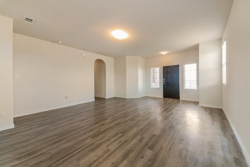 1305 Mallard Cove Property Photo 5