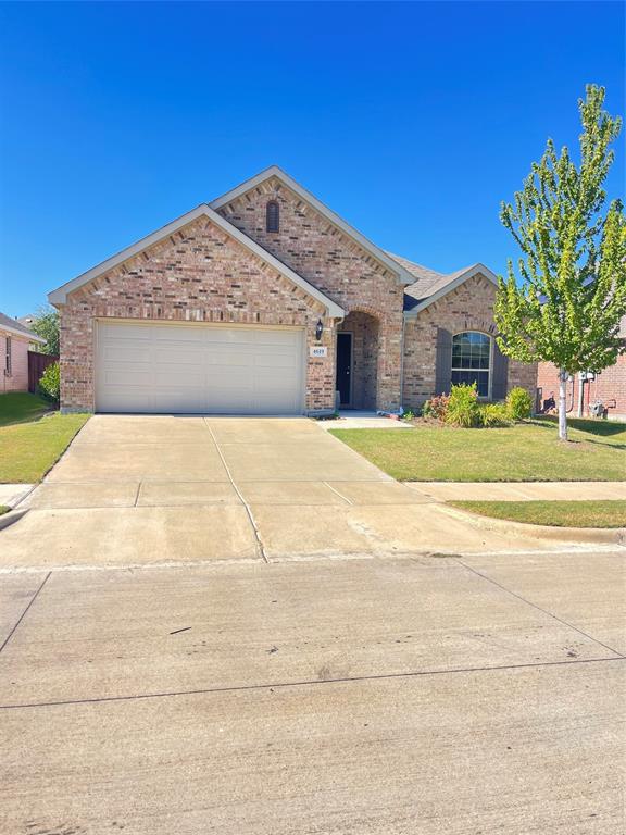 4619 Shivers Lane Property Photo 1