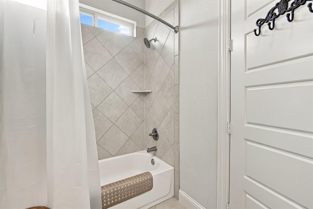 5620 Limestone Lane Property Photo 27