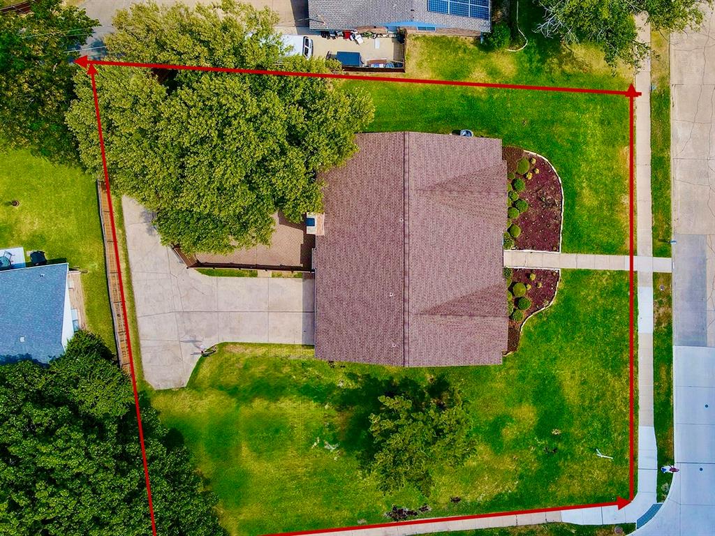 442 Valley Glen Drive Property Photo 6