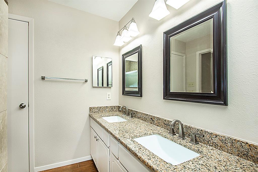 442 Valley Glen Drive Property Photo 15