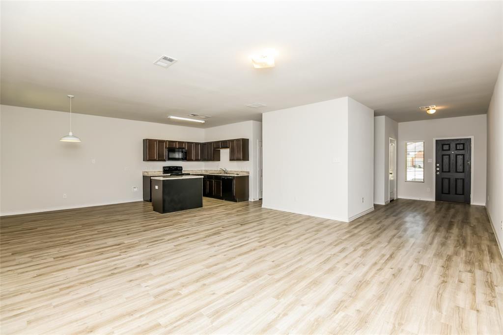 2802 Redhead Place Property Photo 6