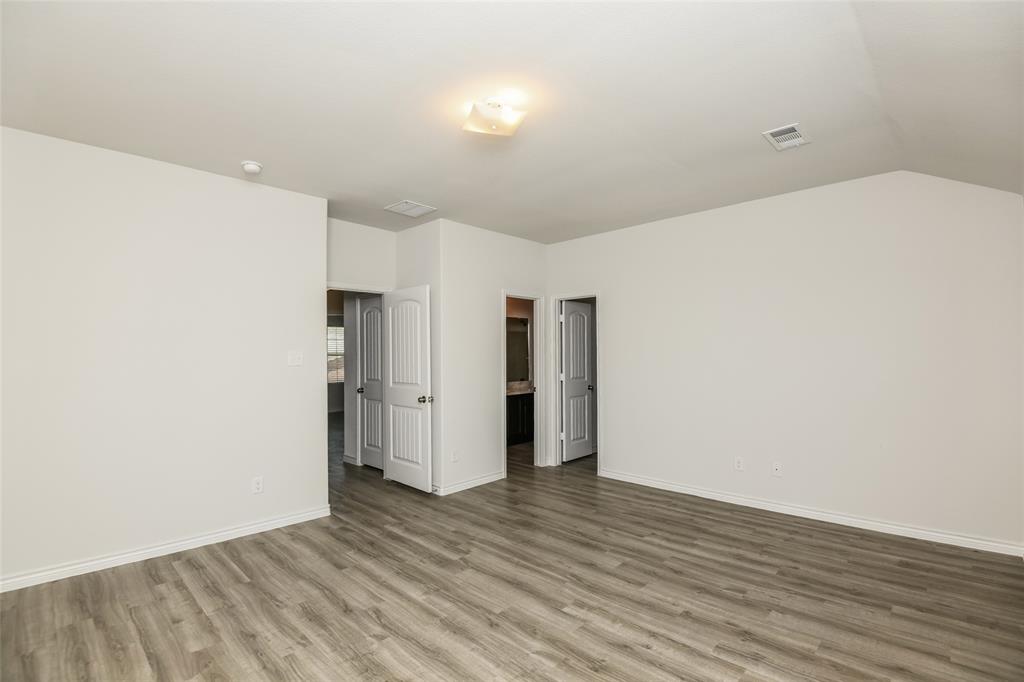 2802 Redhead Place Property Photo 9