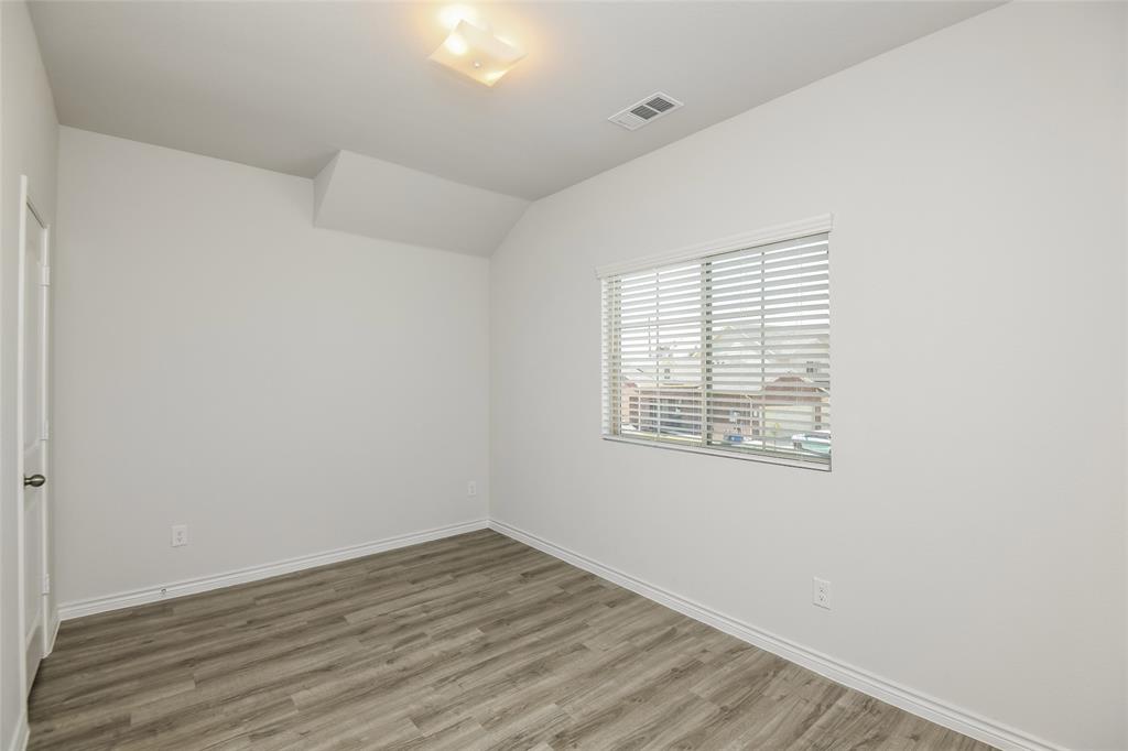 2802 Redhead Place Property Photo 14