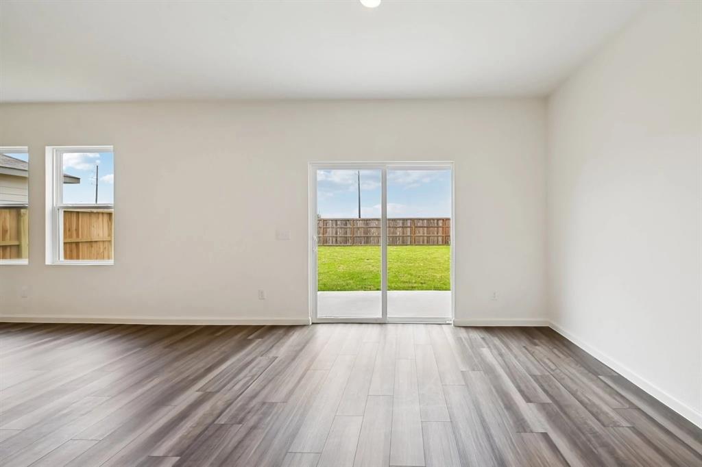 14210 Emeric Street Property Photo 15