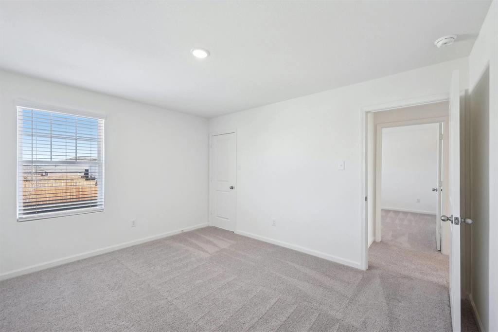 14210 Emeric Street Property Photo 23