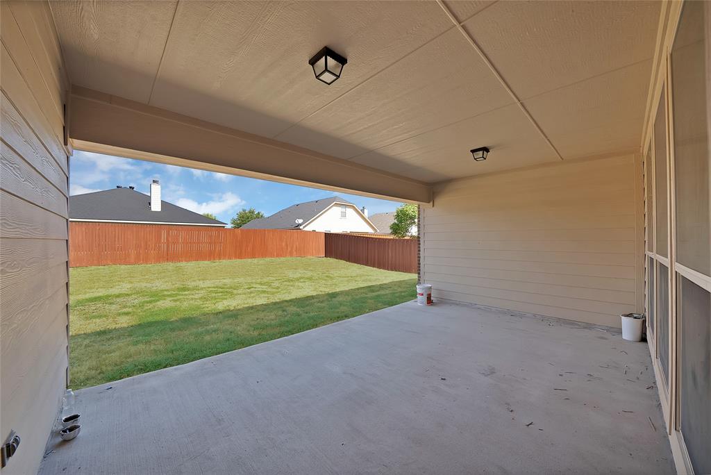 2029 Wellington Point Property Photo 20