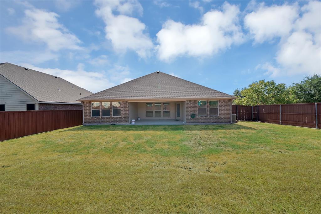 2029 Wellington Point Property Photo 21