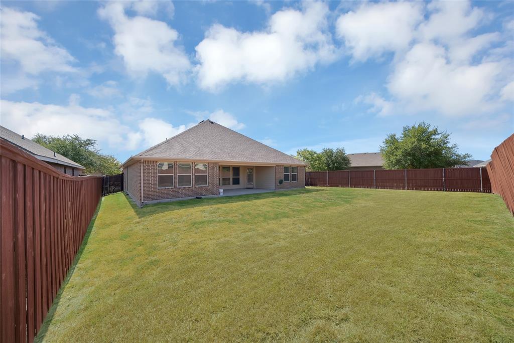 2029 Wellington Point Property Photo 22