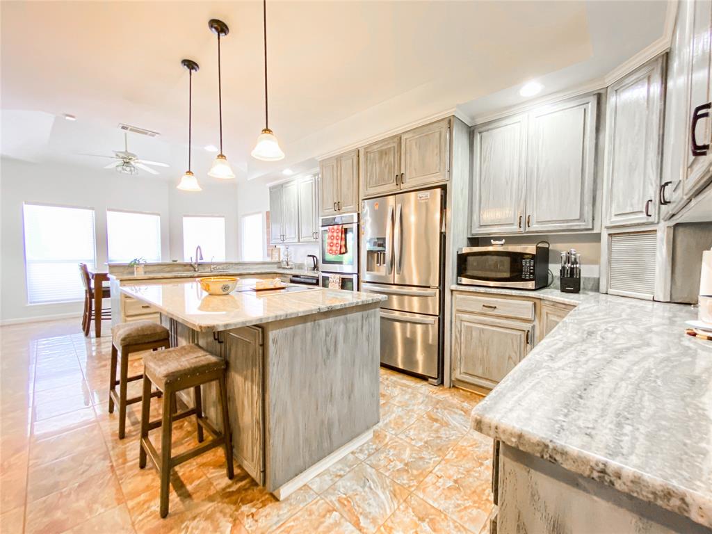 549 Country Place Property Photo 13