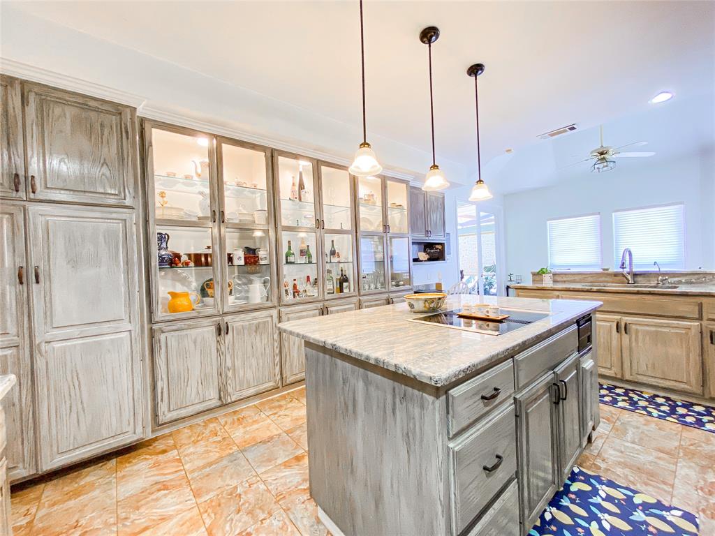 549 Country Place Property Photo 16