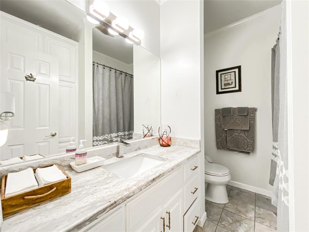549 Country Place Property Photo 20