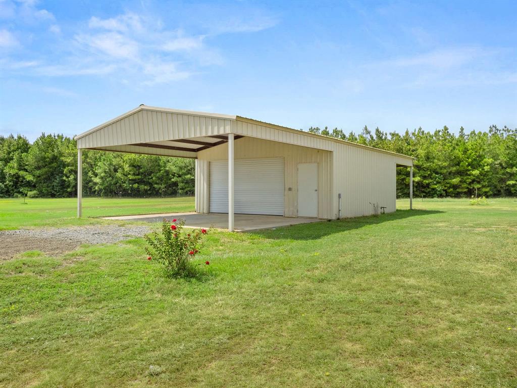 380 Valerie Lane Property Photo 16