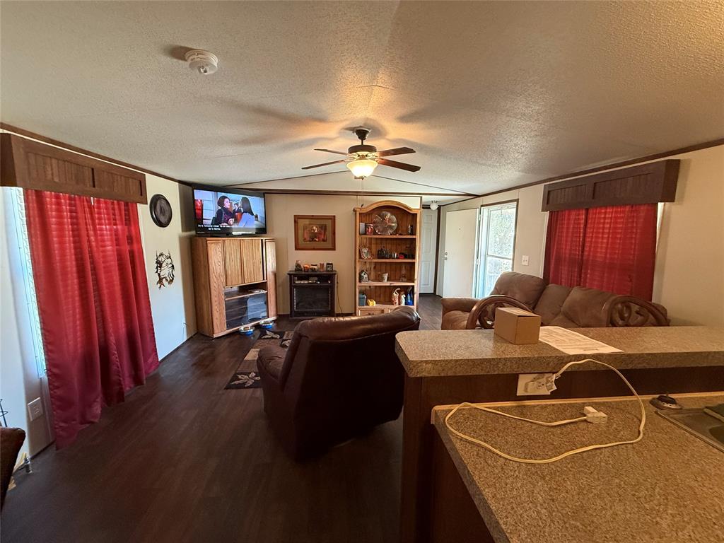 335 County Road 264 Property Photo 2