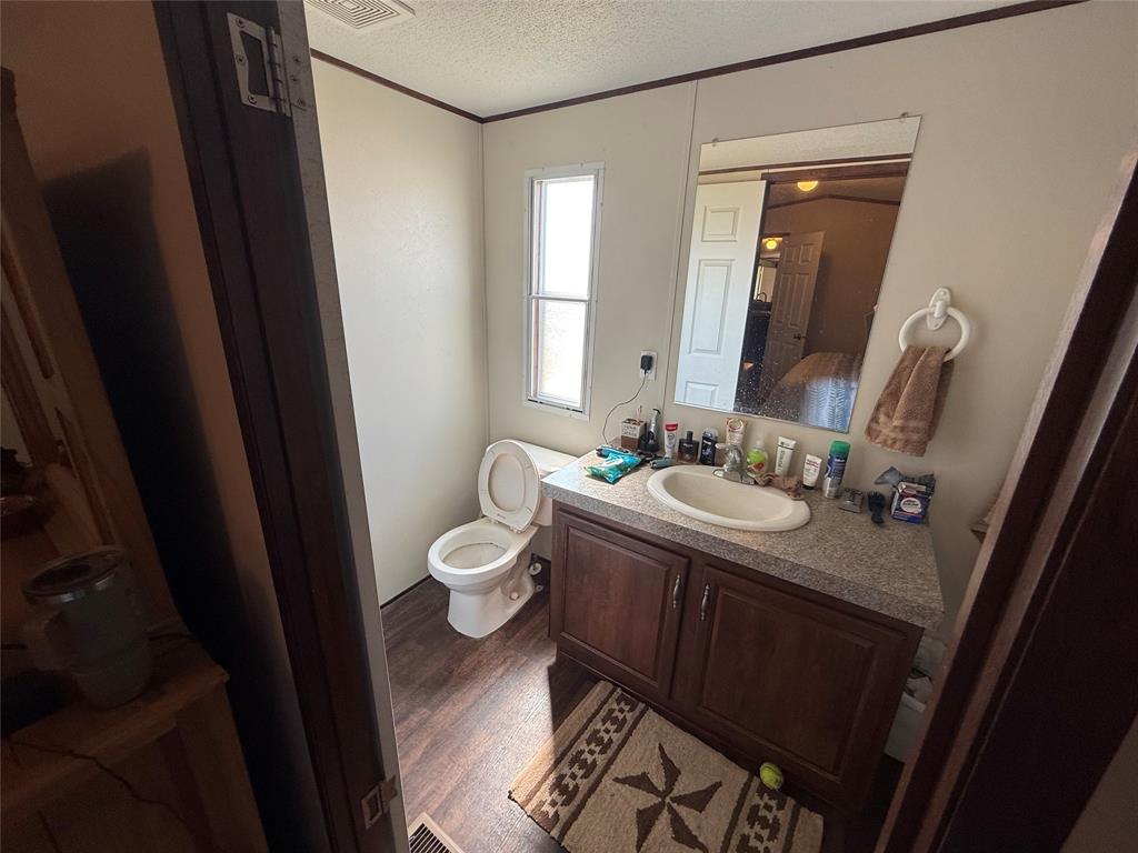 335 County Road 264 Property Photo 5