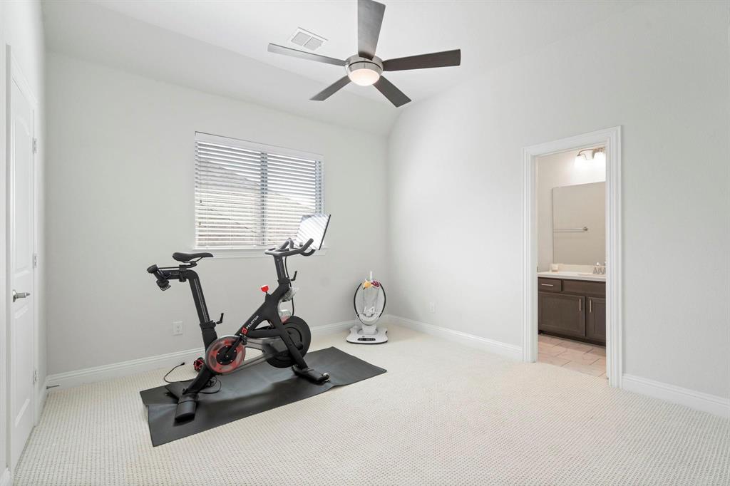2713 Maverick Way Property Photo 29