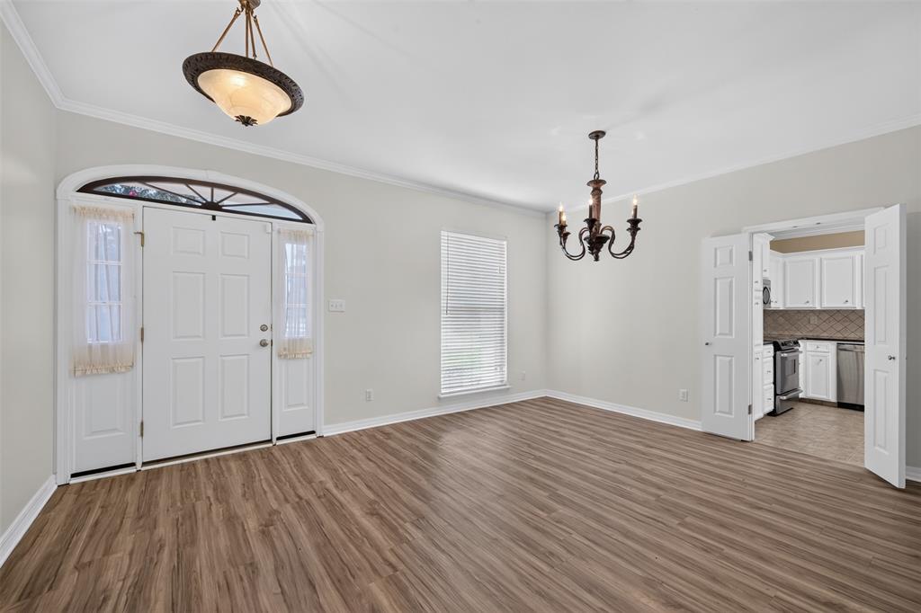 10540 Plum Creek Drive Property Photo 7
