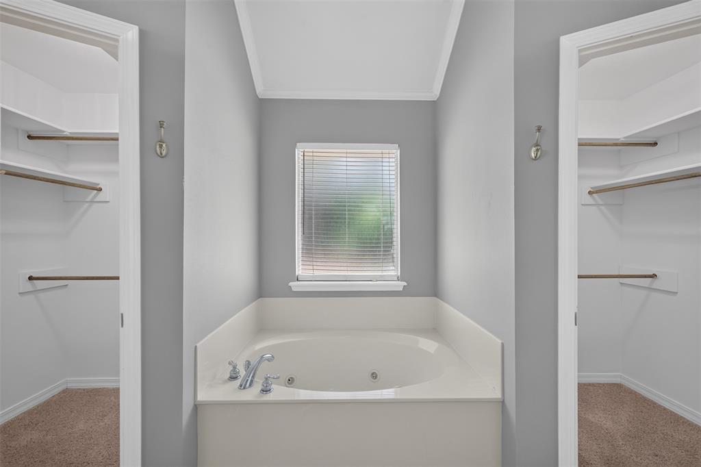10540 Plum Creek Drive Property Photo 21