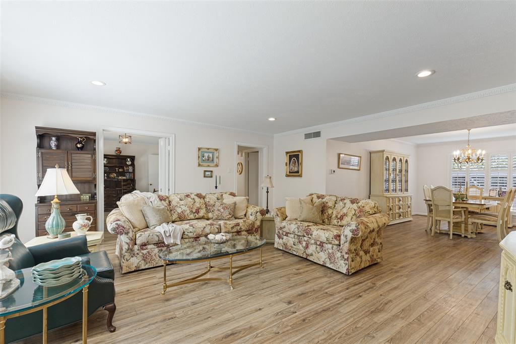 6311 Bandera Avenue A Property Photo 5