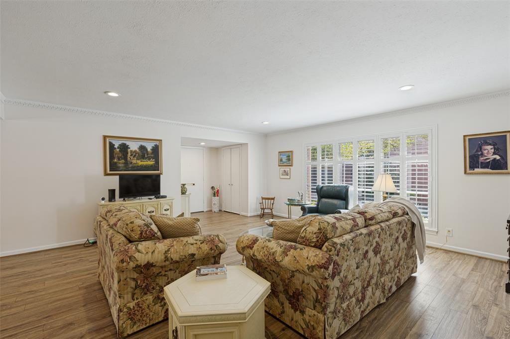 6311 Bandera Avenue A Property Photo 7