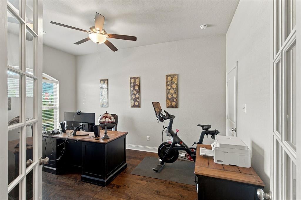 288 Brazos Street Property Photo 4