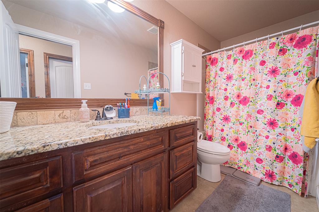 818 Flat Water Drive Property Photo 25