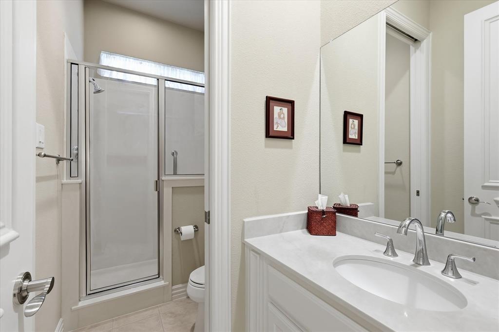 2990 Lakeside Drive Property Photo 23