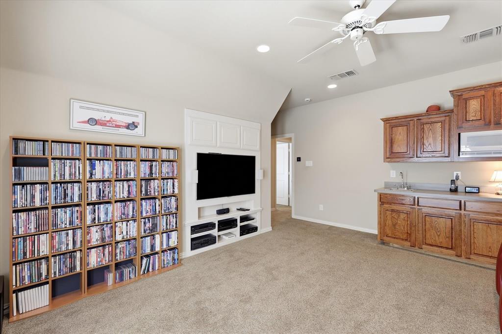 2990 Lakeside Drive Property Photo 27