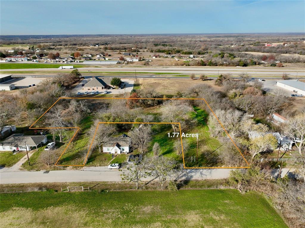 111 N Stadium Drive Property Photo 3