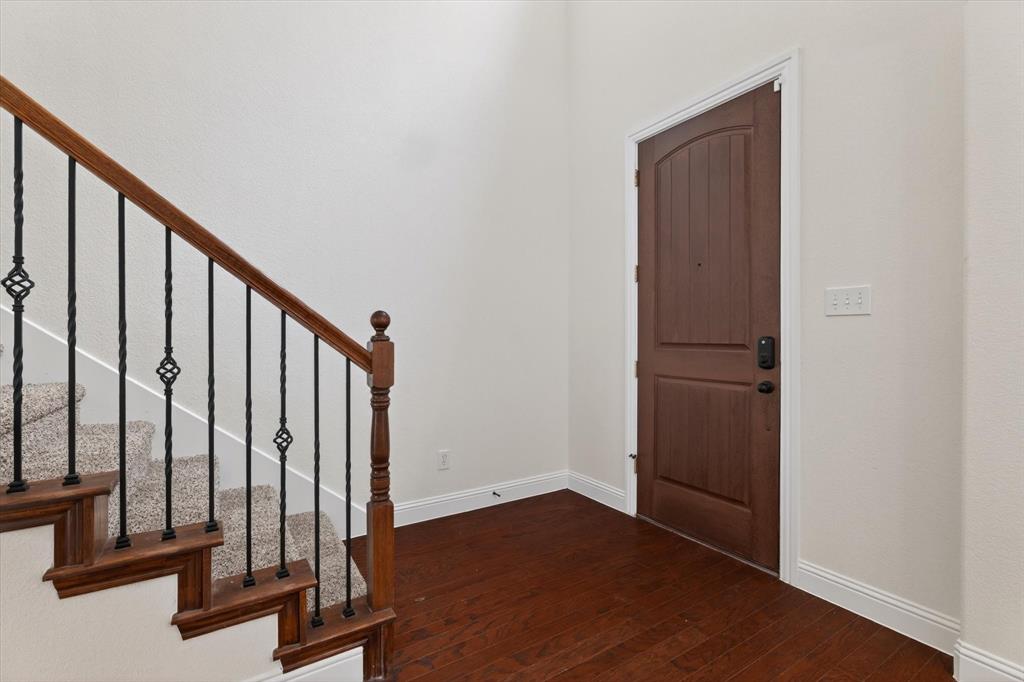9626 Lance Drive Property Photo 4