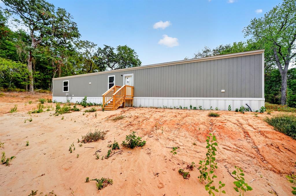 226 W Acres Road Property Photo 1