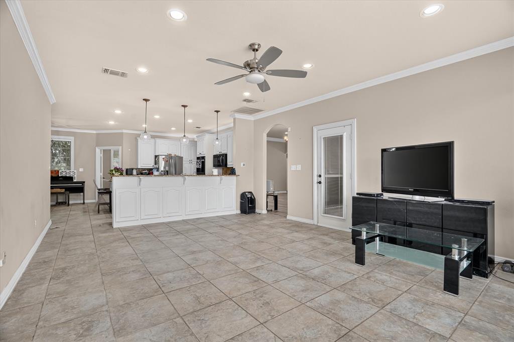 197 Deer Creek Drive Property Photo 15