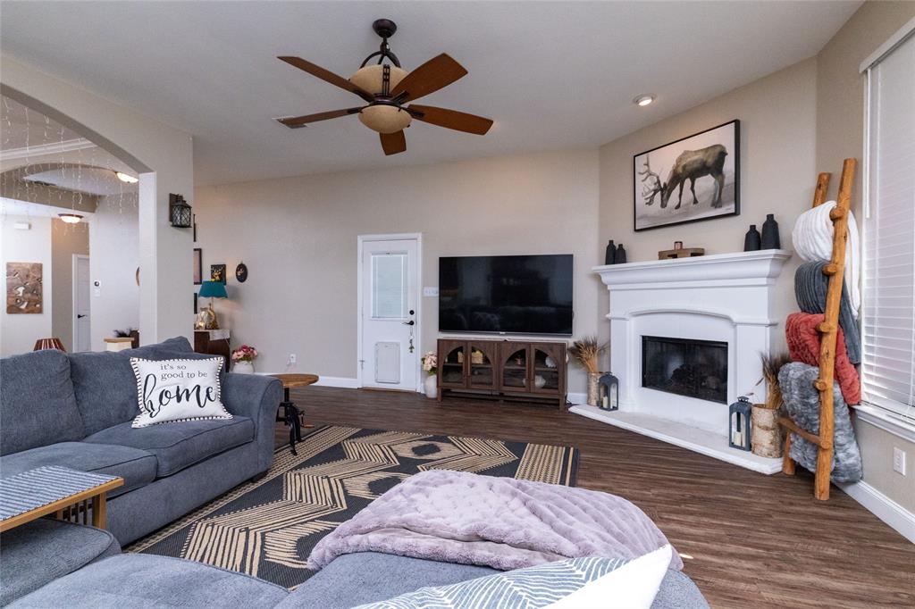 11845 Warbler Lane Property Photo 10