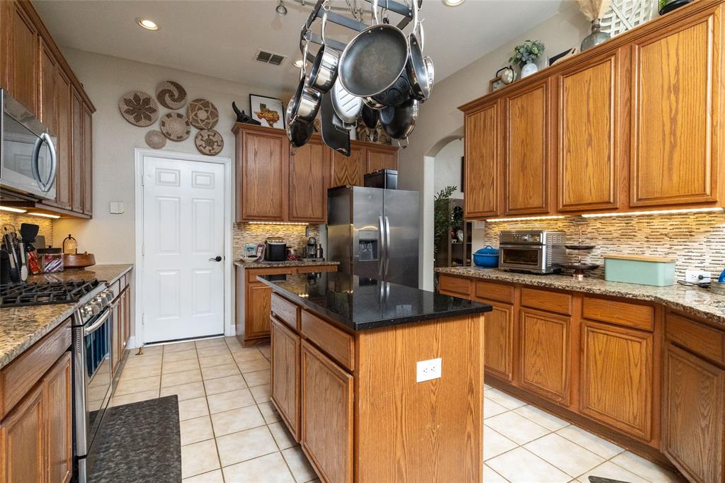 11845 Warbler Lane Property Photo 13